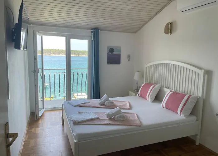 Miranda On The Apartament Barbat na Rabu