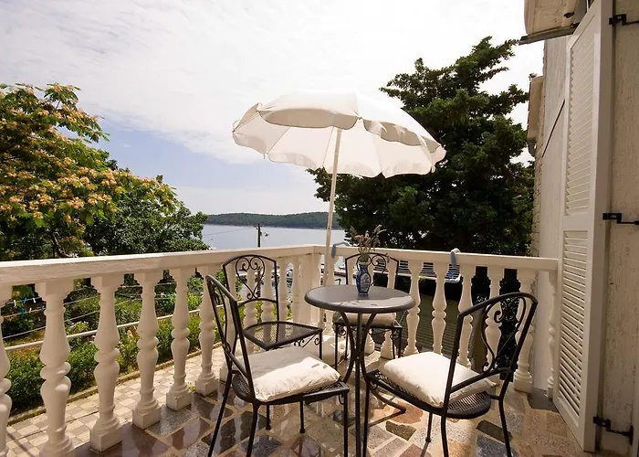 Apartament Miranda On The Barbat na Rabu