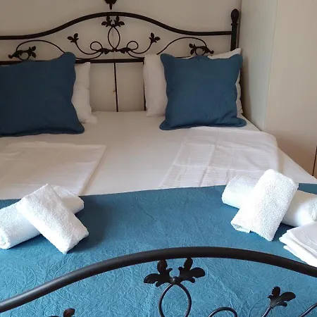 아파트 Miranda On The